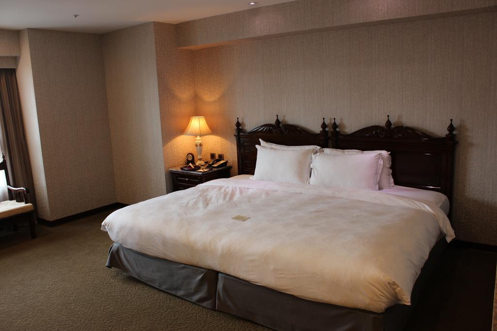 Royal Seasons Hotel Taichung‧Zhongkang Eksteriør billede