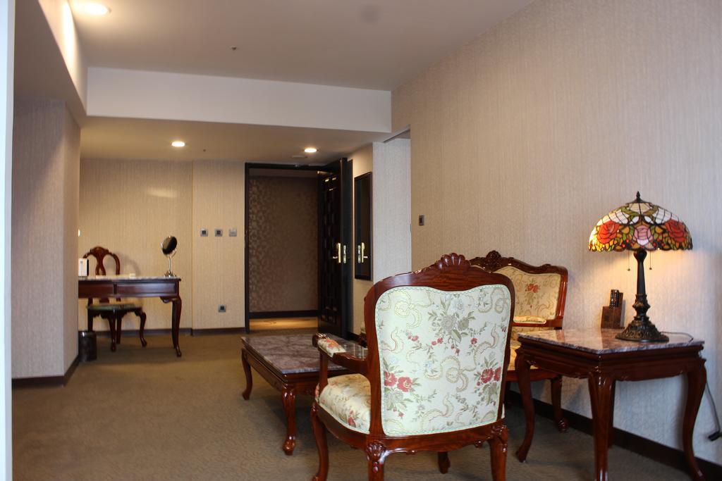 Royal Seasons Hotel Taichung‧Zhongkang Eksteriør billede